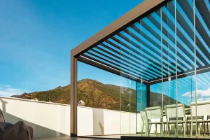 pergola-bioclimatica-per-terrazzo-openlight-mioni-cop pergola-bioclimatica-per-terrazzo-openlight-mioni-cop